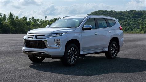 Nova Pajero 2022 → Preço, Consumo, Versões, Itens, Fotos e Vídeos