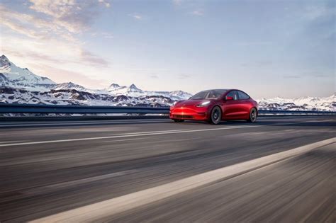 Can You Drive A Tesla Model 3 In The Snow