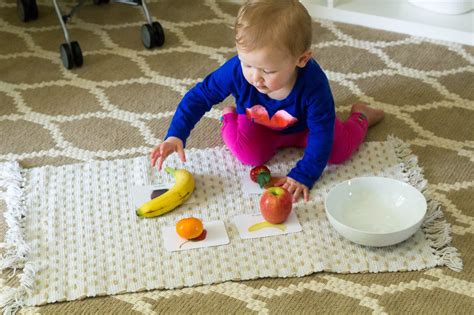 Object-to-Picture Matching for Montessori Toddlers
