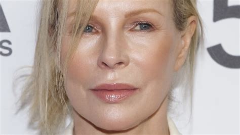 What Did Kim Basinger Do With Alec Baldwin S Engagement Ring