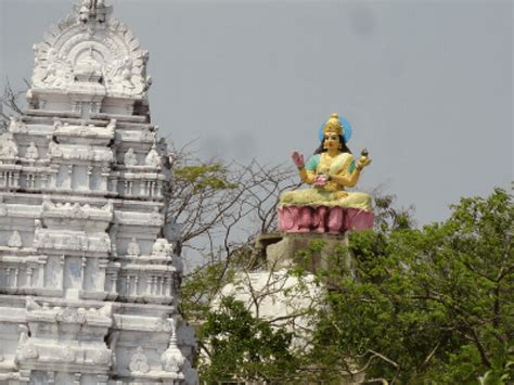 Gnana Saraswati Temple, Basar