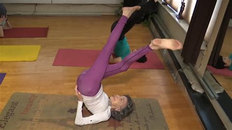 Worlds Oldest Yoga Teacher Whos 100 Years Old Shares Her Secret To