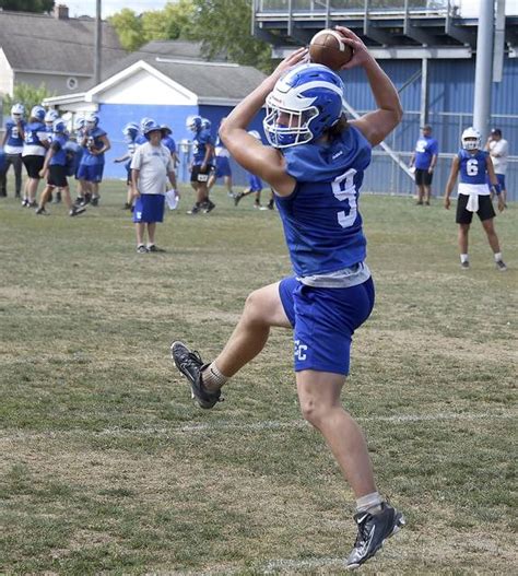 Ellwood City Embraces Obstacles On Path To Success Trib Hssn