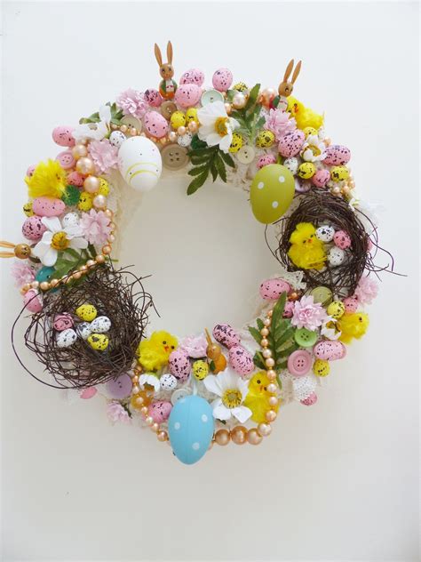 How To Make A Vintage Easter Wreath Kate Beavis Vintage