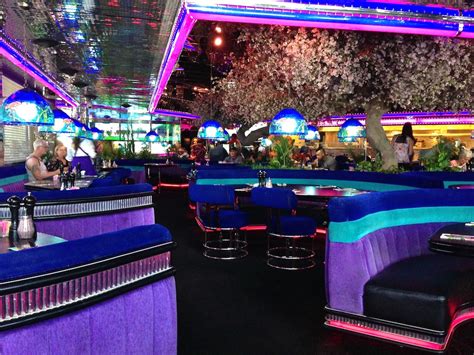 Peppermill Restaurant And Fireside Lounge