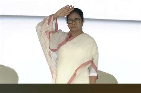 Independence Day Mamata Banerjee Speech From Red Road Kolkata