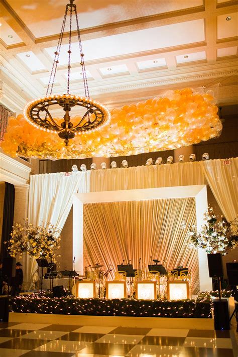 A Glamorous New Years Eve Wedding Complete With Festivities Galore