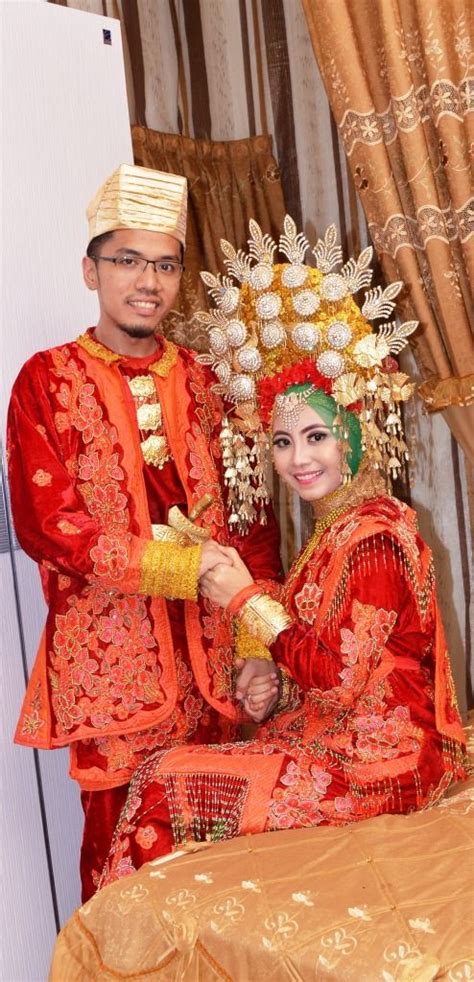 Minang Wedding With Suntiang Fotografi Pengantin Baju Pengantin