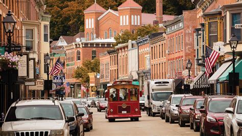 Explore These Charming Mississippi River Cities And Towns Experience