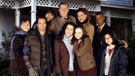Gilmore Girls Revival Stars Hollow Brought Back To Life In New Set