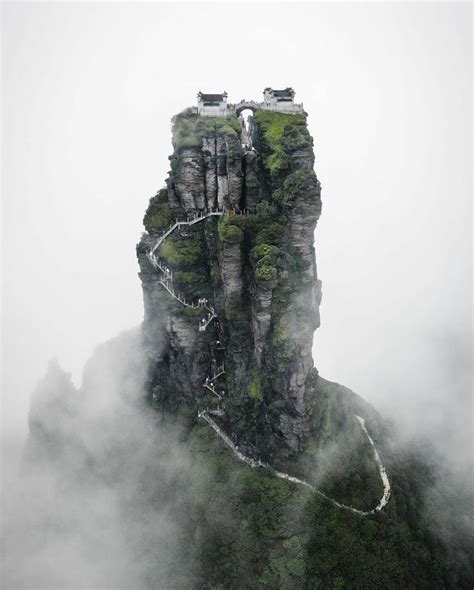 These Two Buddhist Temples On Top Of Fanjingshan Mountain In China