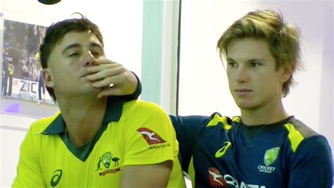 Marcus Stoinis Adam Zampa Show Off Cheeky Bromance On The Big Screen