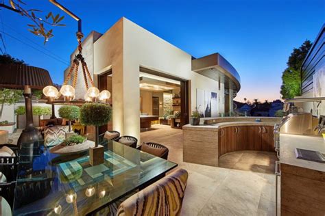 Stunning Luxury Contemporary Modern Custom Home In La Jolla With