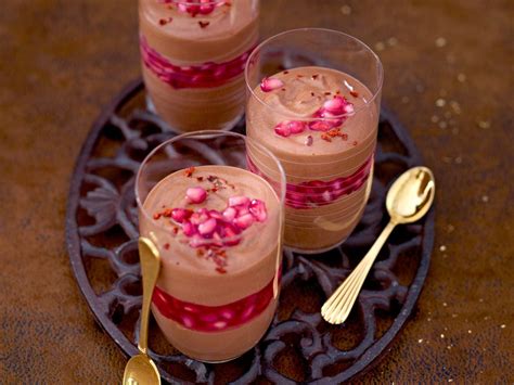 Alternativ könnt ihr pornokuchen auch in einer herzform backen. Dessert im Glas - hübsch serviert! | Lecker, Schoko ...