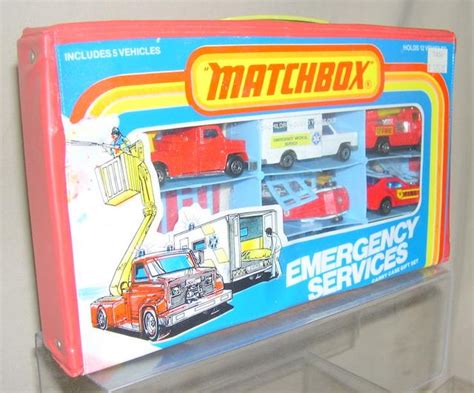 Matchbox Emergency Services Carry Case T Set W 5 Vehicles