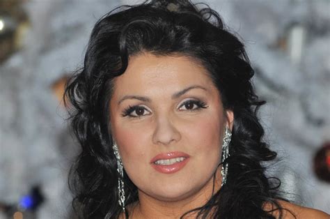 Royal engagement (2004), la bohème (2008) and la traviata (2005). Анна Нетребко рассказала о своих доходах - Minval.az