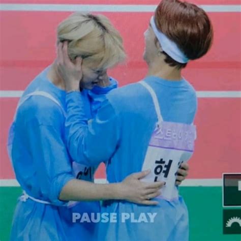 Stray kids' abs will be the. Stray kids hyunjin jeongin | Felix stray kids, Jungkook ...