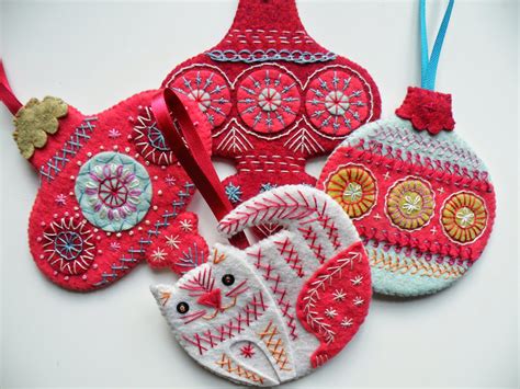NANCY NICHOLSON Christmas Bauble Tutorial 2014