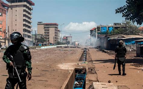 For many outsiders across the world, the buoyant capital city of conakry in the west african country of guinea probably recalls. Présidentielle en Guinée : Alpha Condé déclaré vainqueur ...