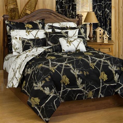 Bedding in popular camo patterns that bring the hunt and all outdoors right inside. Realtree AP Black Camo Twin Comforter | Camo Bedding ...