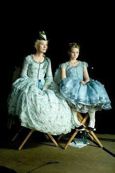 Mia Wasikowska Alice In Wonderland Dress