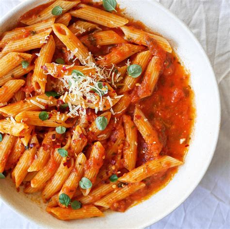 A Rich Tomato And Basil Sauce With Penne Pasta R Foodporn
