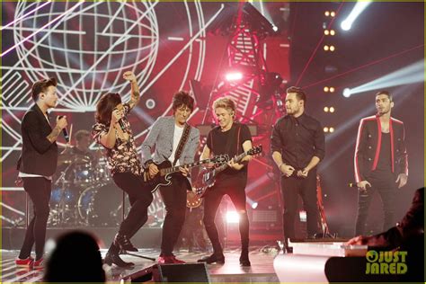 One Direction Perform With Ronnie Wood On X Factor Uk Final Video