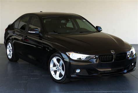 Detailed features and specs for the used 2013 bmw 3 series 328i including fuel economy, transmission, warranty, engine type, cylinders, drivetrain and more. Used 2013 BMW 3 Series 328i | Marietta, GA