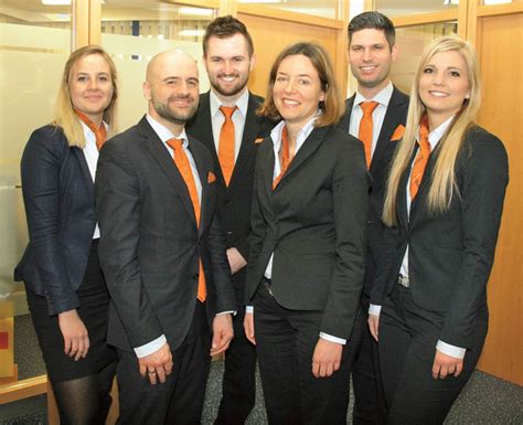 Willkommen beim youtube kanal der volksbank! 125 Jahre Raiffeisen-Volksbank in Hallerndorf | Der Neue ...