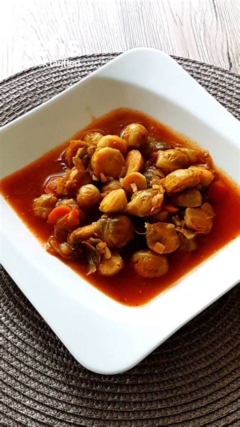 Brüksel lahanası maalesef evimizde sevilen sebzeler arasında yer almıyor. Brüksel Lahana Yemeği (Annemin Tarifi) - Nefis Yemek Tarifleri