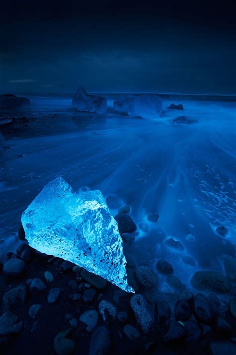 Te5seract Dark Beach Blue Lantern Landscape