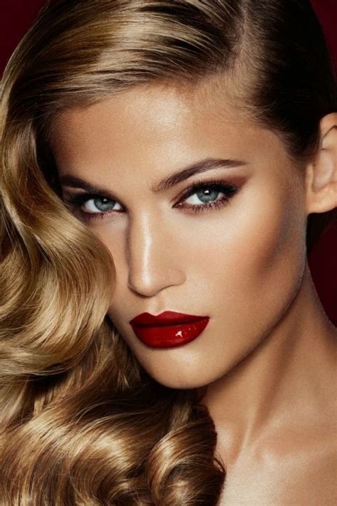 Stunning Red Lipstick Makeup Ideas Güzellik Makyaj Makyaj Trendleri Saç Ve Makyaj