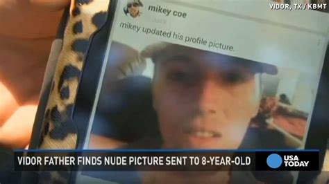 Dad Finds Pic Of Naked Man Sent To 8 Year Old Daughter
