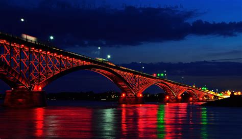 Daniel Novak Photo The Peace Bridge Lighting Patterns