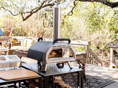 Ooni Karu 16 Multifuel Pizza Oven Works With Wood Charcoal And Gas