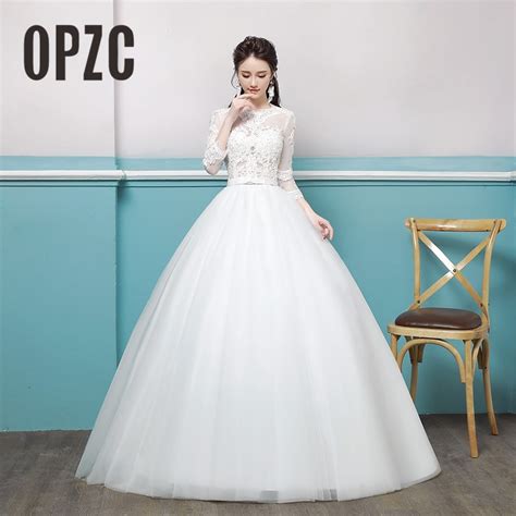 Korean Style 2018 New Arrival Three Quarter Sleeve Marriage Gown