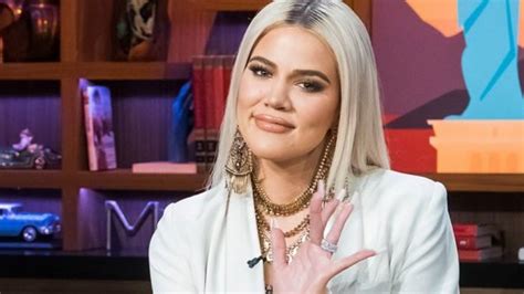 Exclusive clips from khloé kardashian's official app!the khloé kardashian official app gives khloé's audience unprecedented and exclusive personal access to. KUWK: Khloe Kardashian Might 'Get Stuck' In Cleveland Amid ...