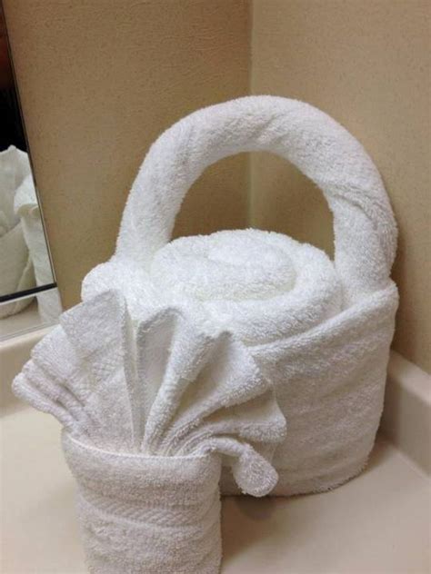 15 Diy Pretty Towel Arrangements Ideas That Will Make Your Bathroom