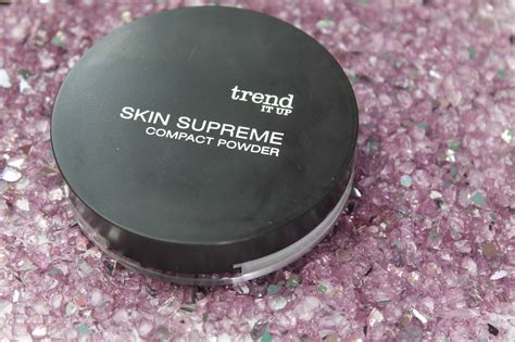 Melaalie Review Trend It Up Skin Supreme Compact Powder