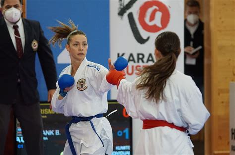 Vorarlberg hat seit dienstag vier olympiateilnehmer. Bettina Plank: Bronze bei Pro Sessions daheim