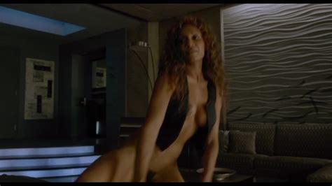 Naked Patricia McKenzie In Cosmopolis