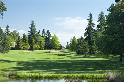 Overlake Gandcc Bellevue Washington Golf Course Information And Reviews