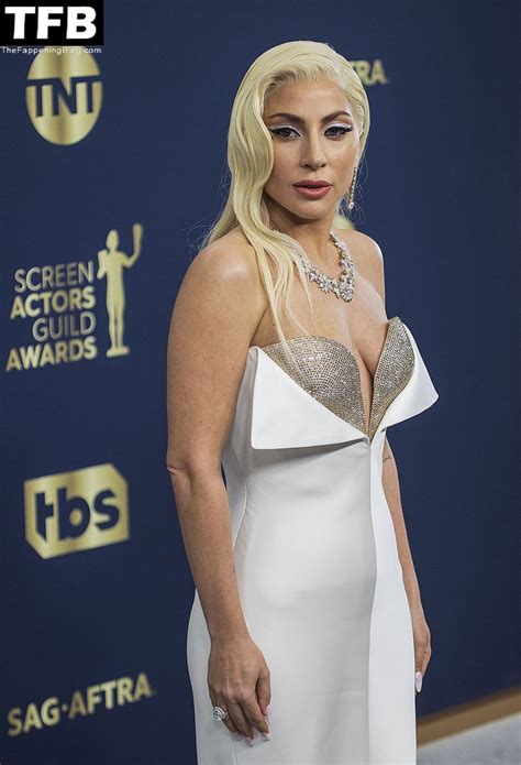 Lady Gaga Flaunts Her Tits At The 28th Annual Screen Actors Guild