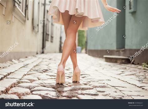 Long legs nude 이미지 스톡 사진 및 벡터 Shutterstock