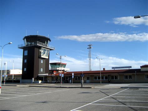 Hoppas vi får komma tillbaka om några år igen. Örnsköldsvik Airport - Wikipedia