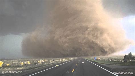 Video Massive Tornado In Wray Colorado Caught Up Close By Storm