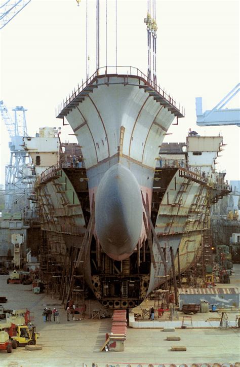 More images for ronald reagan 2000 » The USS Ronald Reagan
