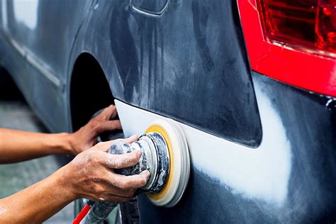 In the world of car washing, there is automated car washing and hand car washing. Car Detailing Near Me | Houston TX | Speedy Hand Car Wash