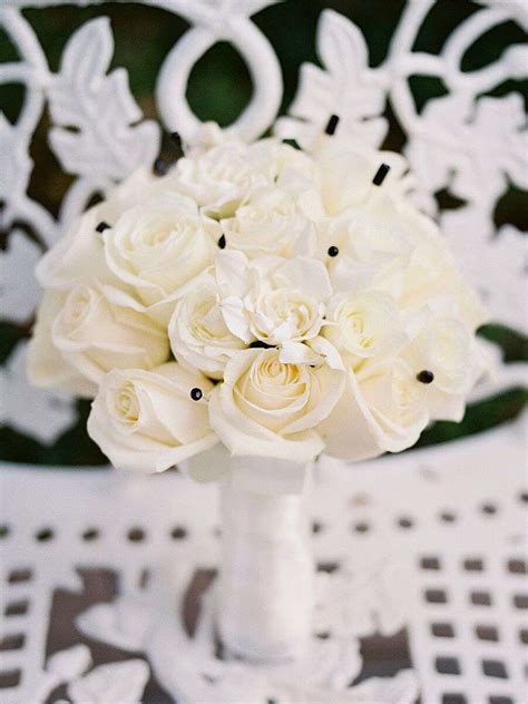 Classic Bridal Bouquets Arabia Weddings