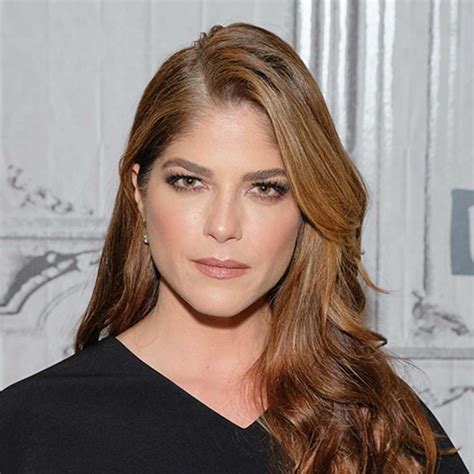 Not even solondz's thirst for controversy, sketchy characters and immature provocations can fully succeed at. SwashVillage | Selma Blair Biografie